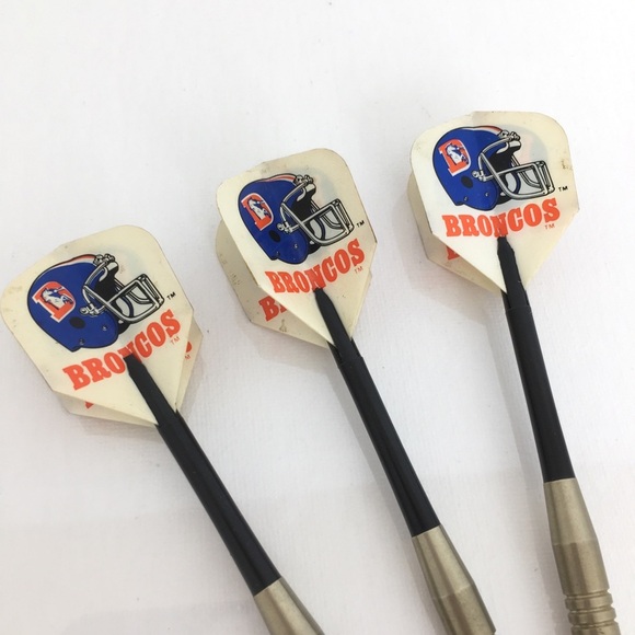 Vintage NFL Denver Broncos Steel Tip Unicorn Darts 20 Gram W/Leather Case - Picture 9 of 10